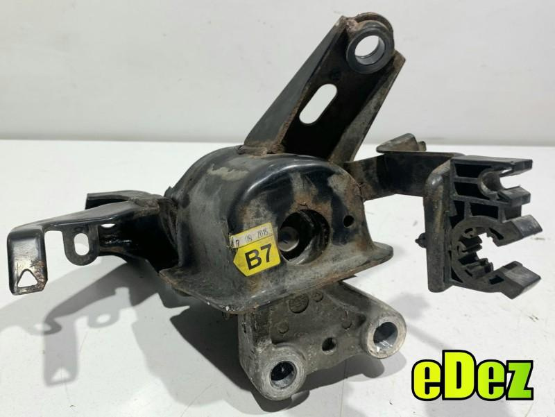Tampon motor dreapta Toyota Auris (2013-2015) 1.6 benzina 1ZRFAE 123050T150