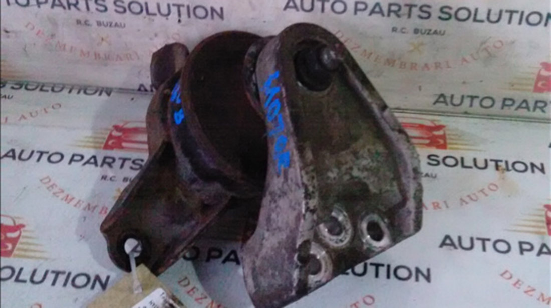 Tampon motor HYUNDAI TUCSON 2005-2009