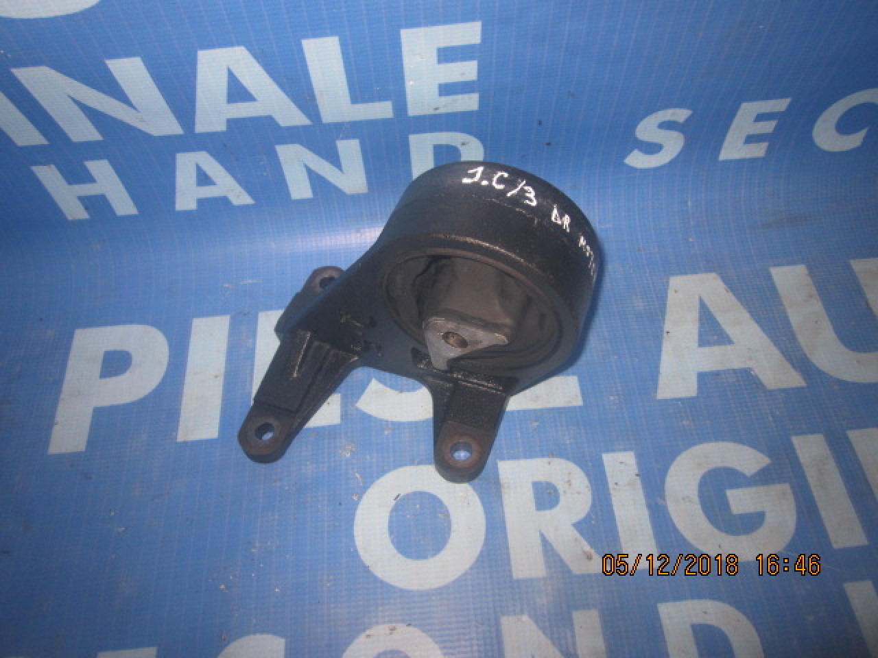 Tampon motor Jeep Cherokee 2.8crd