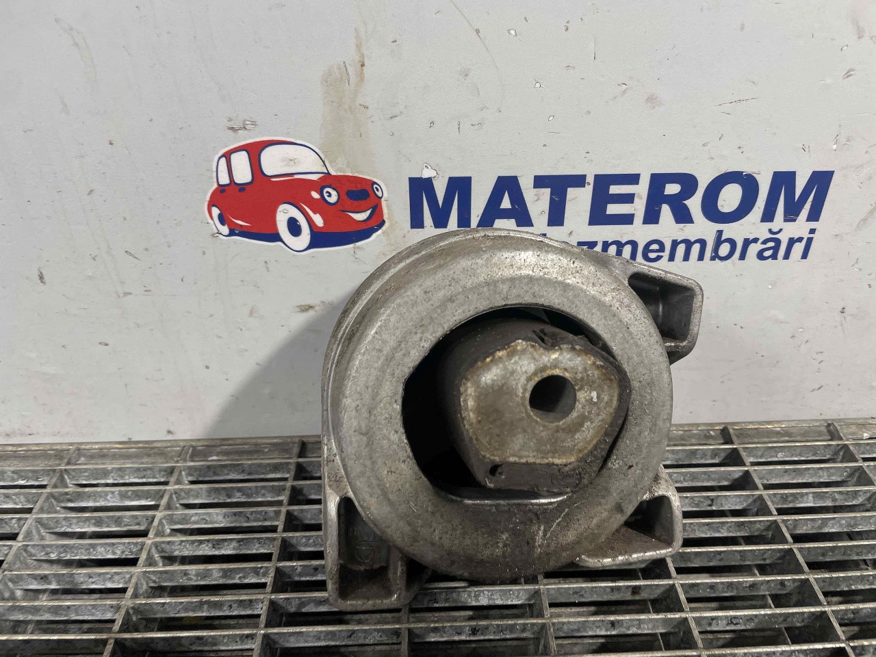 TAMPON MOTOR MERCEDES B-CLASS 1.7 INJ - (2005 2011)