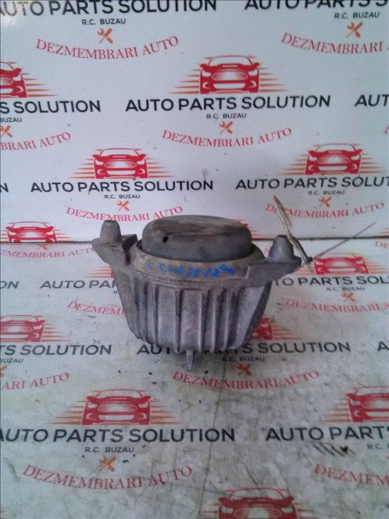 tampon motor MERCEDES-BENZ C CLASS 2.2D an fabr. 2011