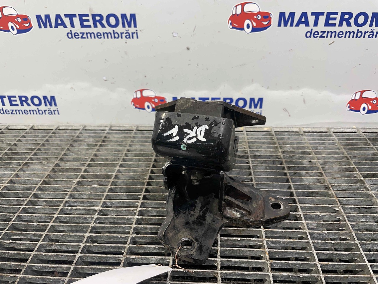 TAMPON MOTOR MITSUBISHI L200 2.5 D - (2006 2010)
