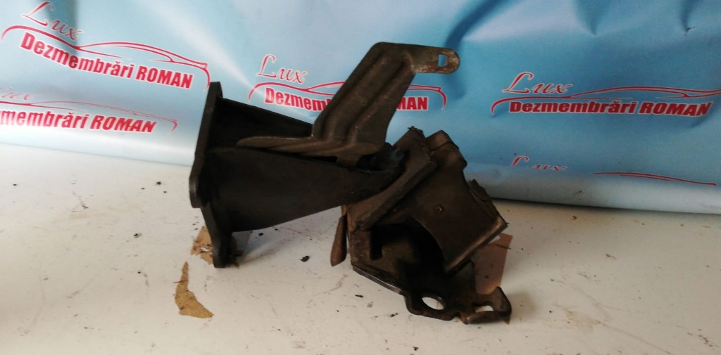 Tampon motor Nissan Navara Motor 2.5dci 171cp YD25DDTi