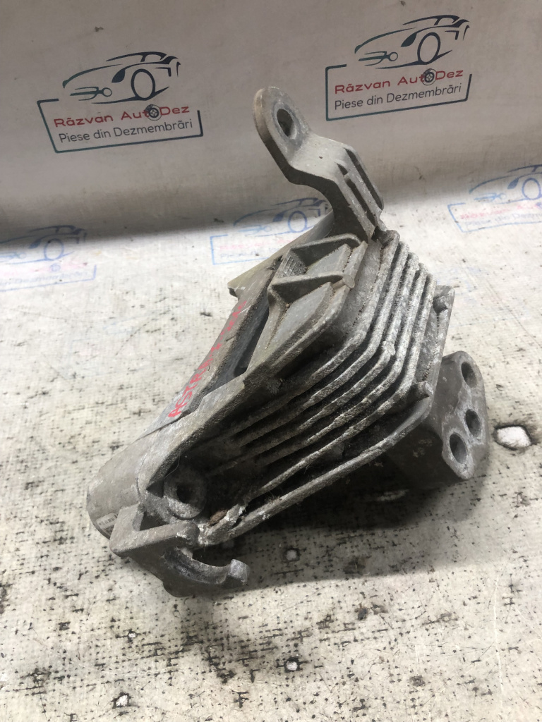 Tampon motor Opel Astra J - Benzina 2010, 13248476