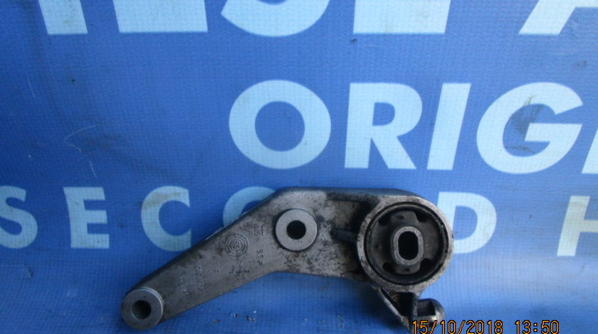 Tampon motor Opel Corsa C 1.2i; 9227883