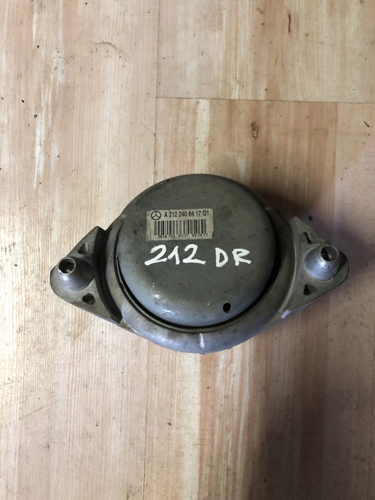 Tampon motor partea dreapta Mercedes E Class w212 2009