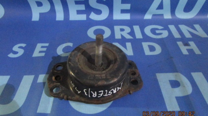 Tampon motor Renault Master 2.5dci; 8200022595