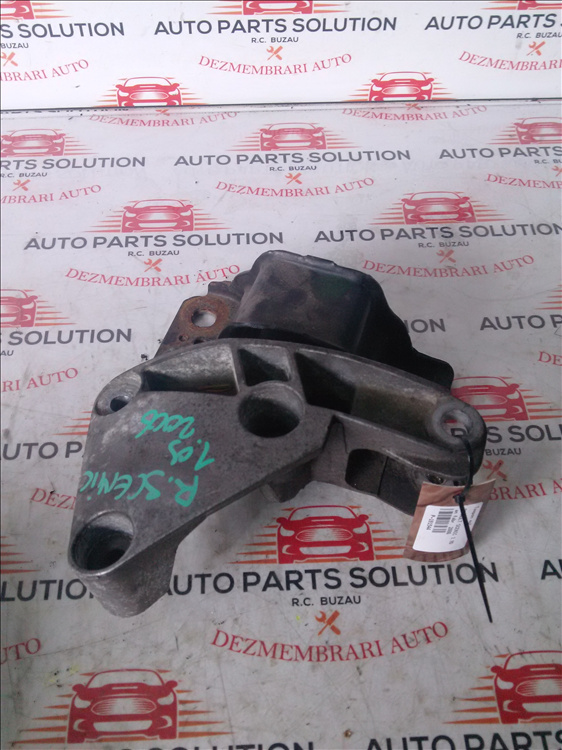 Tampon motor RENAULT SCENIC 1.9 an fabr. 2006