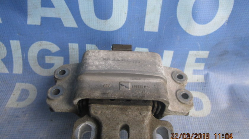 Tampon motor Seat Leon 2 ; 1k0199555