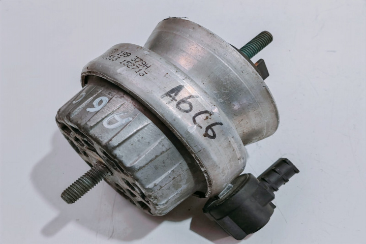 Tampon Motor stanga 4F0199379H Audi A6 4F/C6 [2004 - 2008]