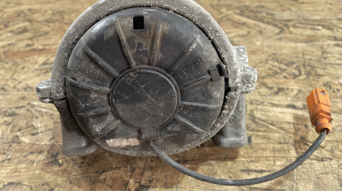 Tampon motor stanga Audi A4 B8 2.0TDI, Sedan, Negru sedan 2010 (8R0199381)