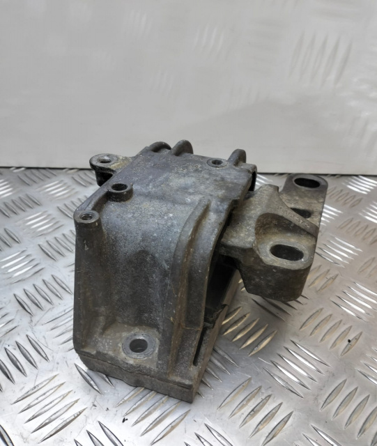 Tampon motor suport 1k0199262 Volkswagen VW Passat B6 [2005 - 2010]