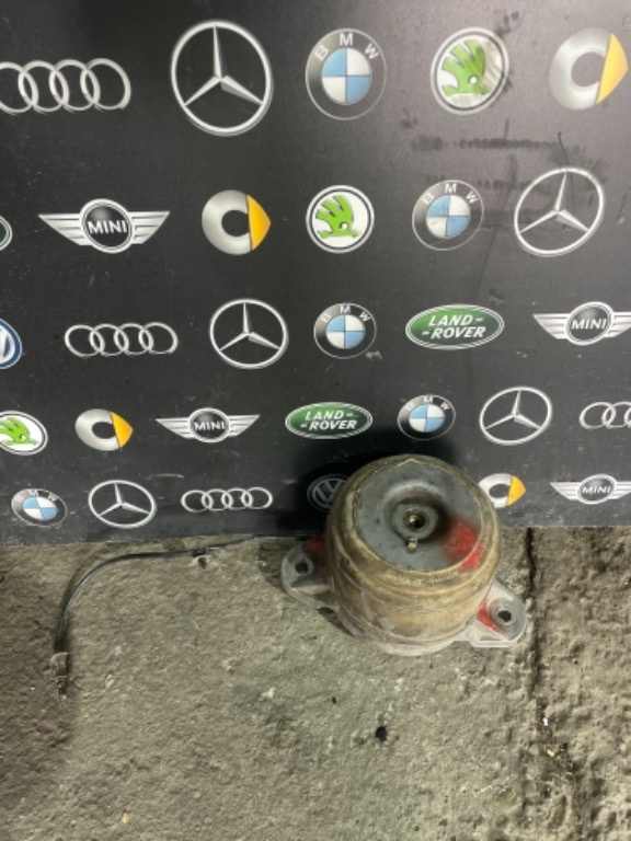 Tampon motor, suport motor Mercedes c class w204 4 matic