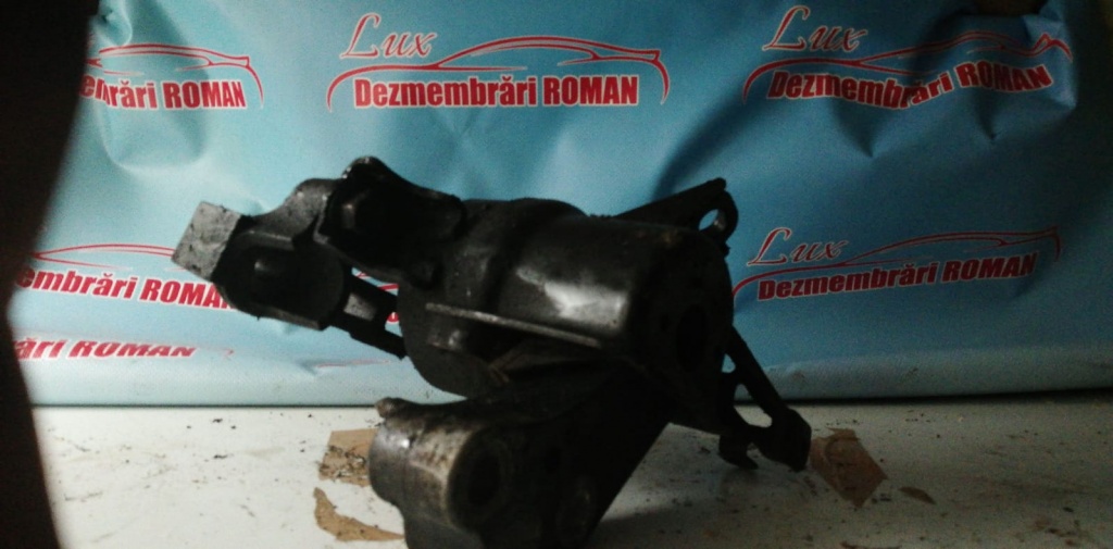 Tampon motor toyota rav 4 motor 2.2 d-4d 177cp 2ad-ftv