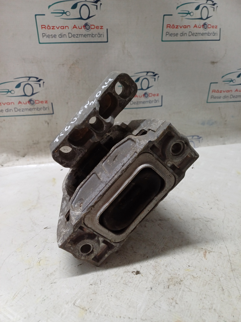 Tampon motor Volkswagen Tiguan - Motorina 2014, 5N0199262F