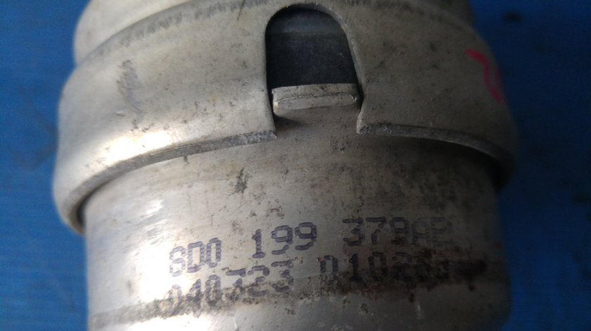 Tampon motor vw passat b6 audi a4 b6 2.4 b 8d0199379e