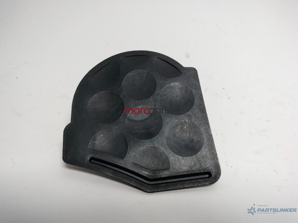 Tampon stanga scut motor Volkswagen Golf 6 (5K1) Hatchback 2011 1.4 TSI OEM 1K0825961B