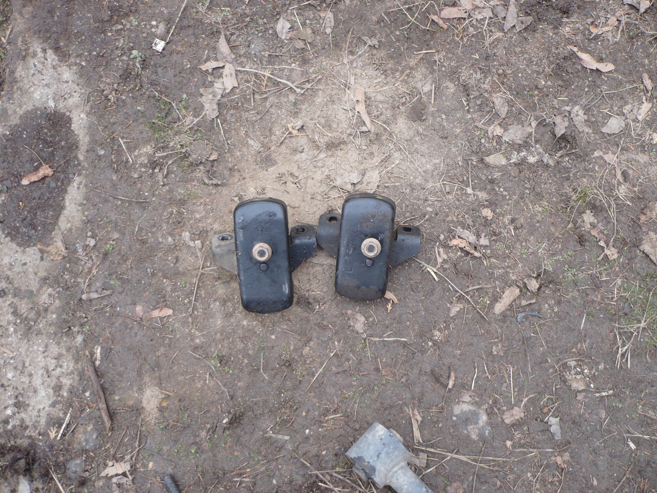 Tampon Stanga si Dreapte Opel Frontera 2000 /2200 /2300 /250