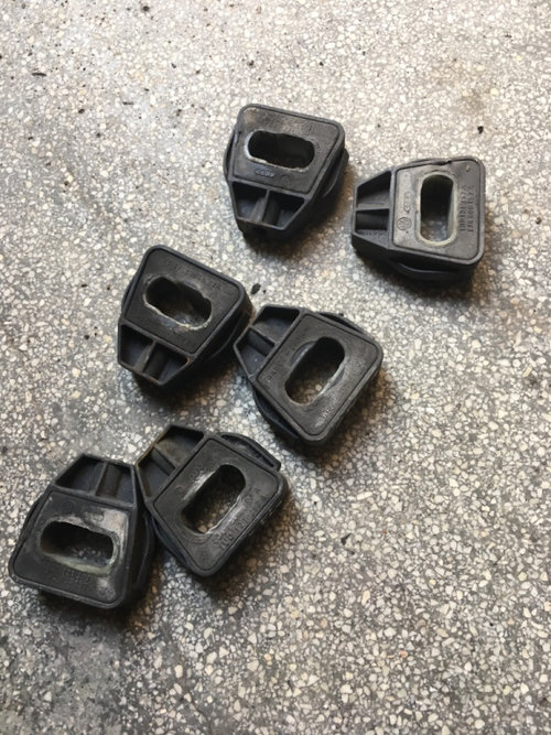 Tampon superior radiator Volkswagen Golf 4 [1997 - 2006] Hatchback 5-usi 1.9 TDI MT (90 hp) (1J1)