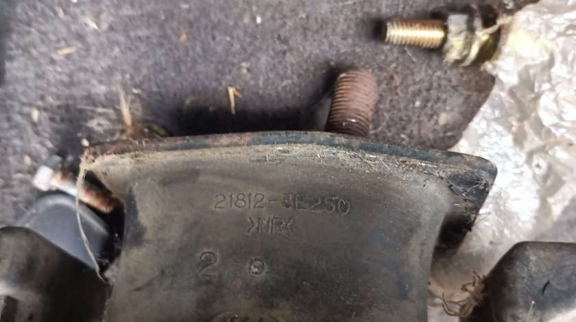 TAMPON / SUPORT MOTOR KIA SORENTO 1 FAB. 2002 – 2009