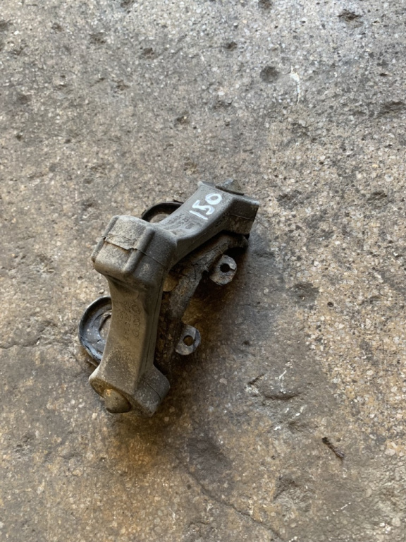 Tampon toba spate Volkswagen Jetta 5 [2005 - 2011] Sedan 4-usi 2.0 TDI MT (140 hp) (1K2)