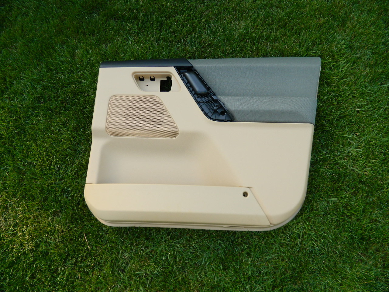 Tapiserie fata usa dreapta fata FREELANDER 2 model 2007-2010 cod 6H52-20214