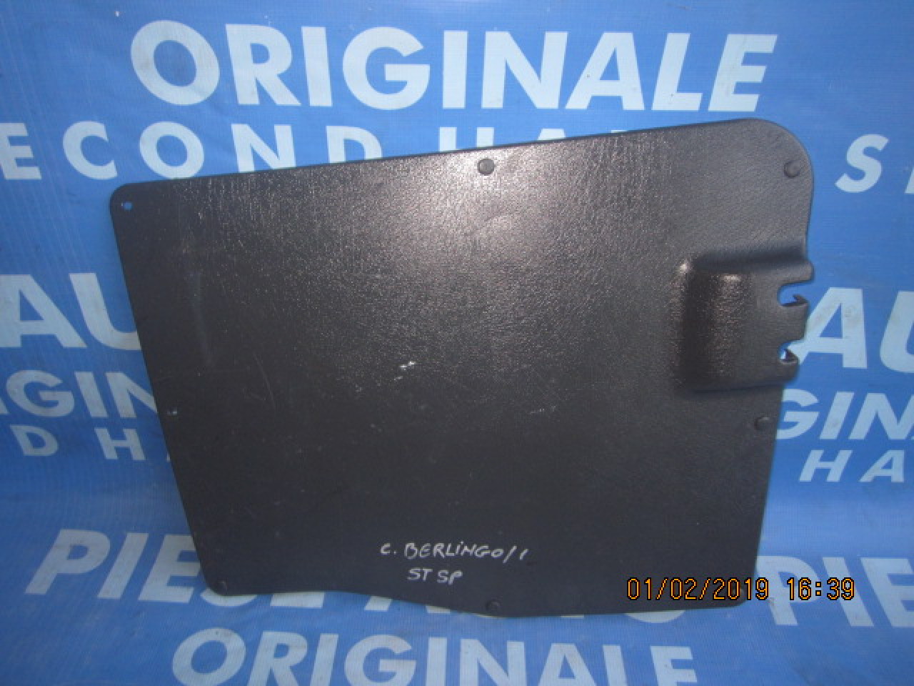 Tapiterie Citroen Berlingo; 9621482377 (portiere)