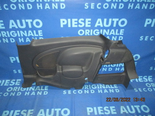 Tapiterie Mini Cooper 2005; 7050451 // 7059726 (spate, fisurata)