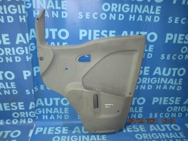 Tapiterie Opel Movano;  8200206563 // 8200206564