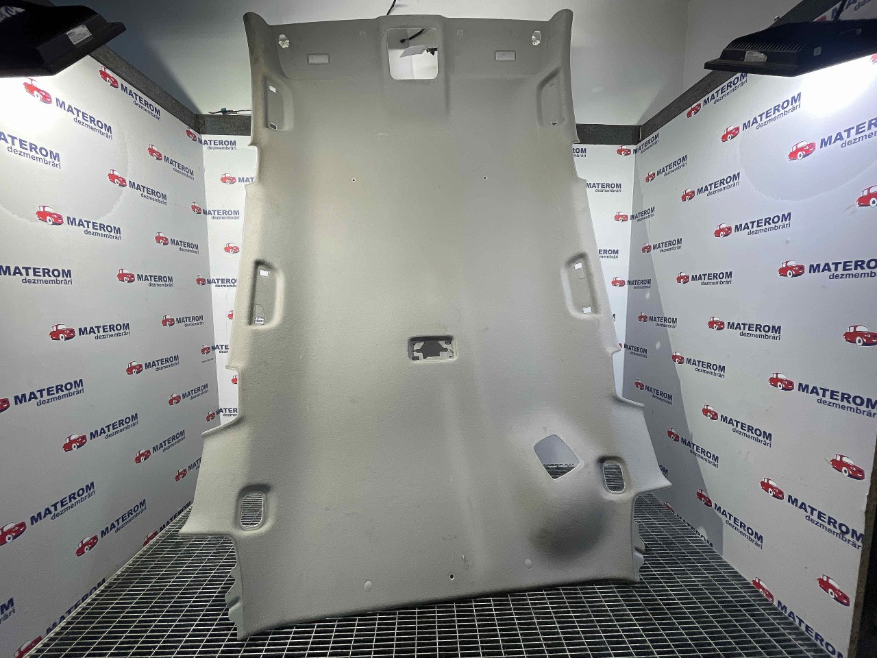 TAPITERIE PAVILION TOYOTA RAV4 RAV4 - - (2010 2012)