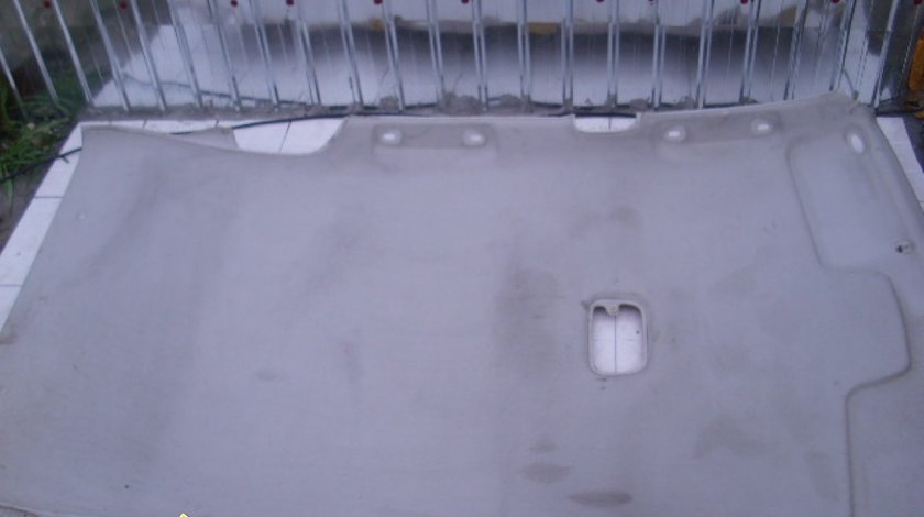 Tapiterie plafon Mazda 323F