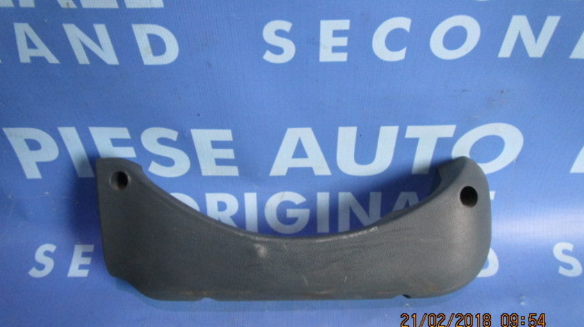 Tapiterie Renault Kangoo ; 7700304758 // 7700304759 (portiere)