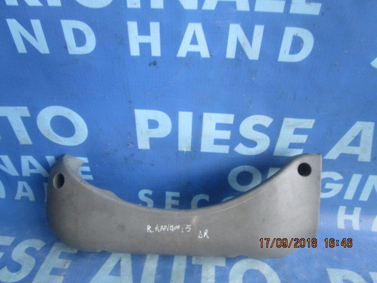 Tapiterie Renault Kangoo; 8200115532 // 7700304759 (buzunar portiera)