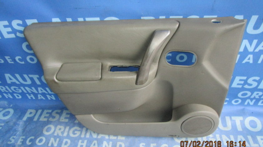 Tapiterie Renault Scenic ; 8200235813 // 8200213351