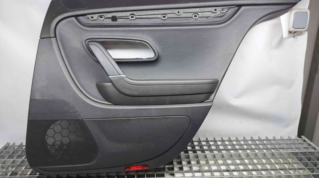 Tapiterie usa dreapta spate Volkswagen Passat CC (357) [Fabr 2008-2012] 3C8867212AD