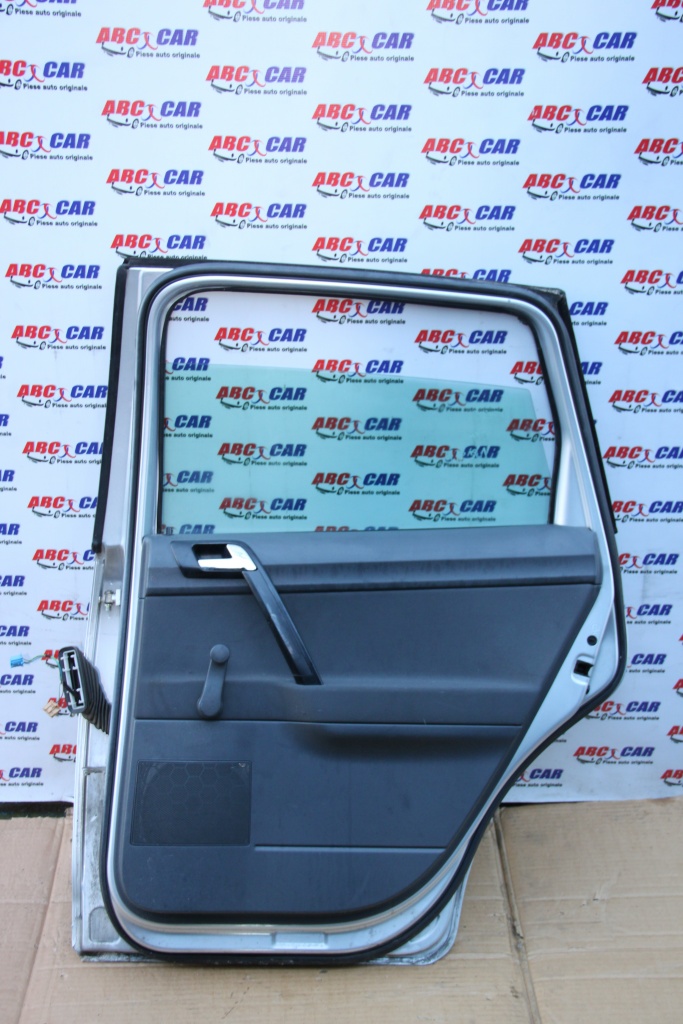 Tapiterie usa dreapta spate VW Polo 9N model 2004
