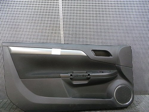 TAPITERIE USA FATA STANGA OPEL TIGRA - - (2004 2010)