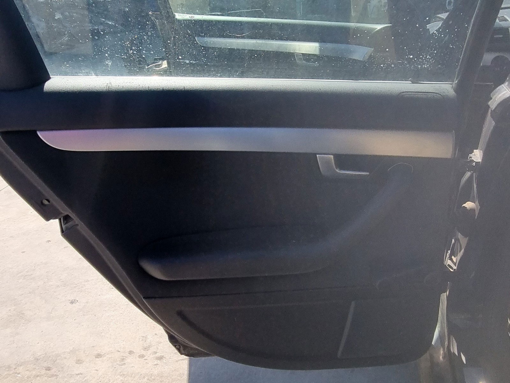 Tapiterie usa stanga spate AUDI A4 Avant (8ED, B7) [Fabr 2004-2008] 2.0 TDI BPW 103 KW / 140CP