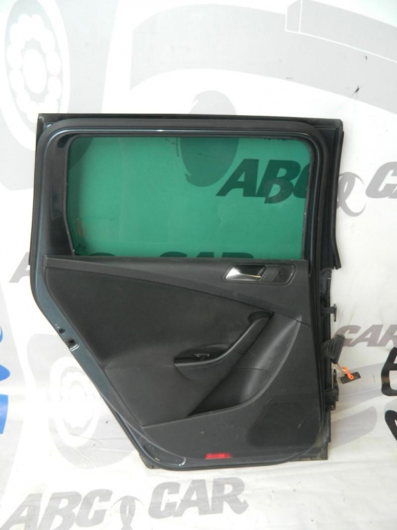 Tapiterie usa stanga spate Volkswagen Passat B6 3C 2005-2010