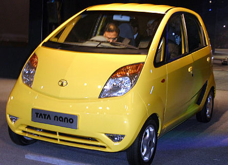 Tata Nano - masina de 2500$