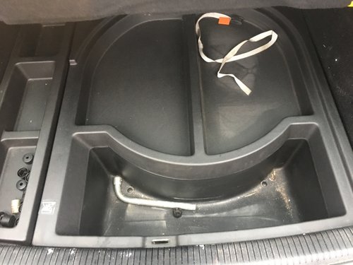 Tava / Suport Depozitare Portbagaj VW Bora Break / Combi 1998 - 2005