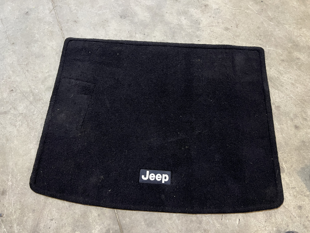 Tavita portbagaj Jeep Cherokee 2.2 Motorina 2015, -