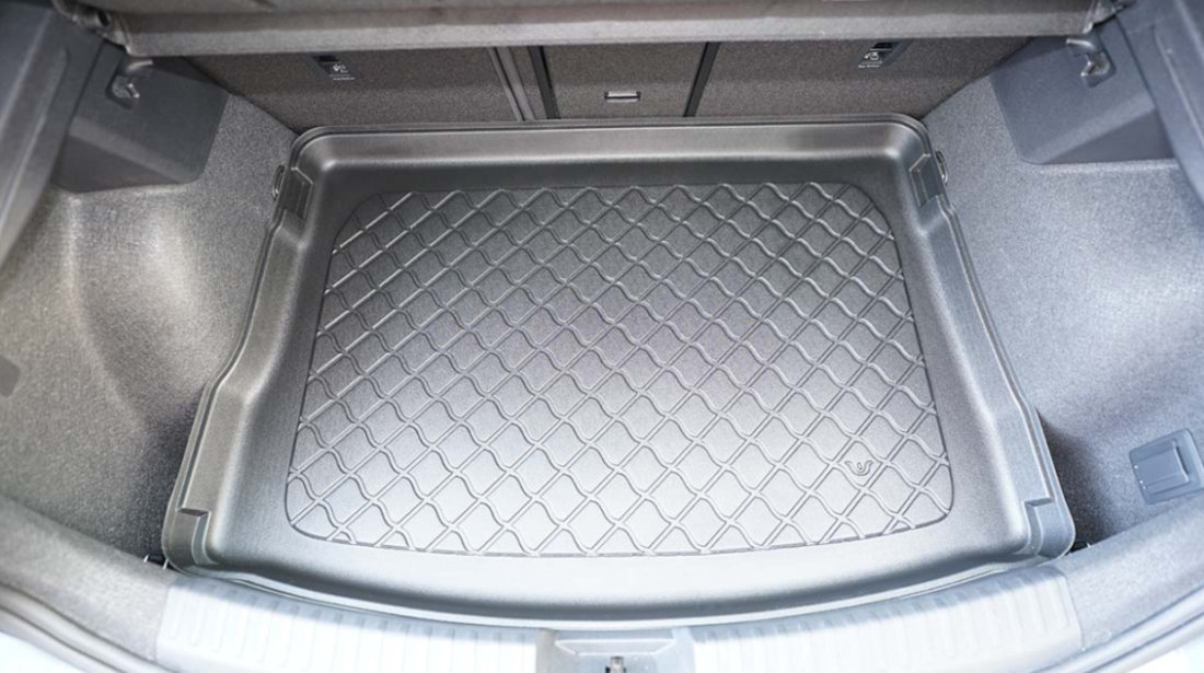 Tavita portbagaj Seat Leon IV 2020-prezent portbagaj superior Aristar GRD