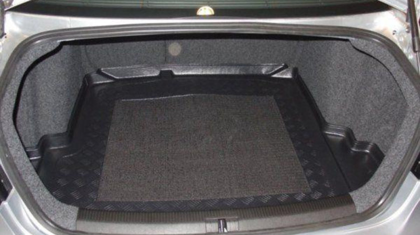 Tavita portbagaj Volkswagen Jetta Sedan 2005-2010 fara separatoare Aristar