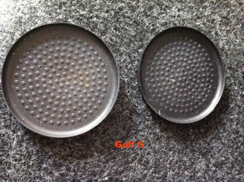 Tavita rotunda mica din cauciuc Volkswagen VW Golf 5 [2003 - 2009] Hatchback 5-usi 1.6 FSI MT (116 hp) V (1K1)