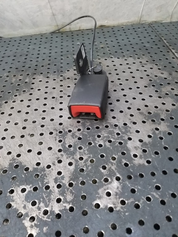 Teaca centura stanga spate opel corsa e x10 13427757
