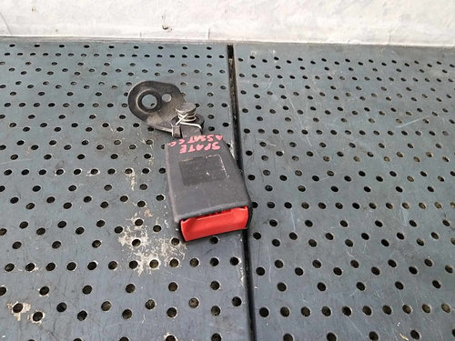 Teaca centura stanga spate vw passat cc 3c8857739a