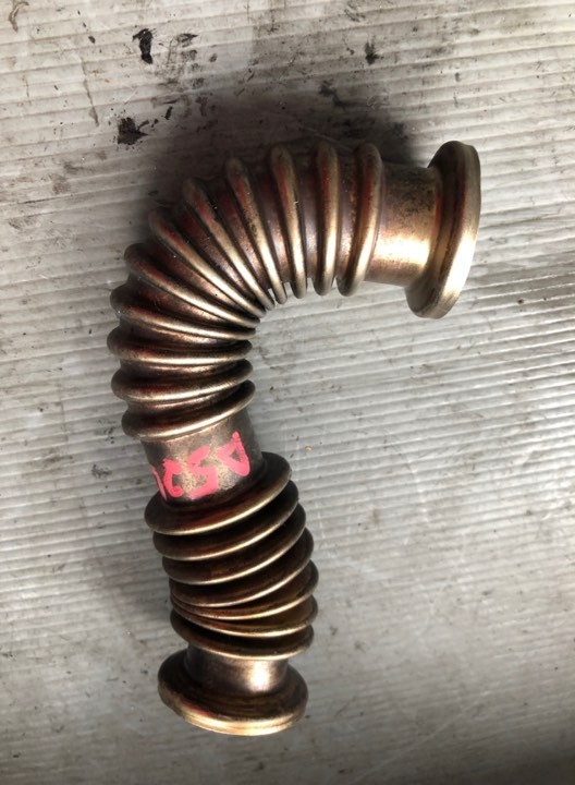 Teava egr 2.4 d d5244 volvo v50 s80 v70 xc60 xc70 xc90 c30 c70 s40 s60 s80