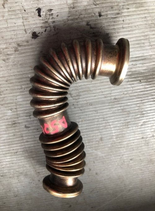 Teava egr 2.4 d d5244 volvo v50 s80 v70 xc60 xc70 xc90 c30 c70 s40 s60 s80