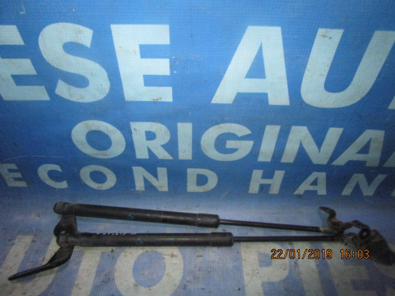 Telescop BMW E87; 7060622 (hayon)